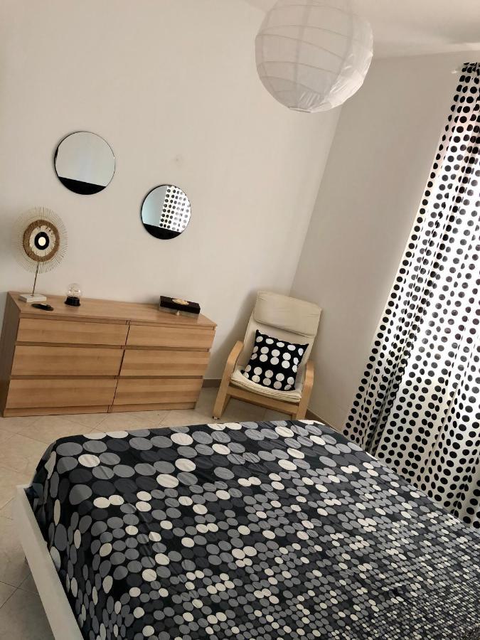 Casa Vacanze Kristel バレストラーテ エクステリア 写真