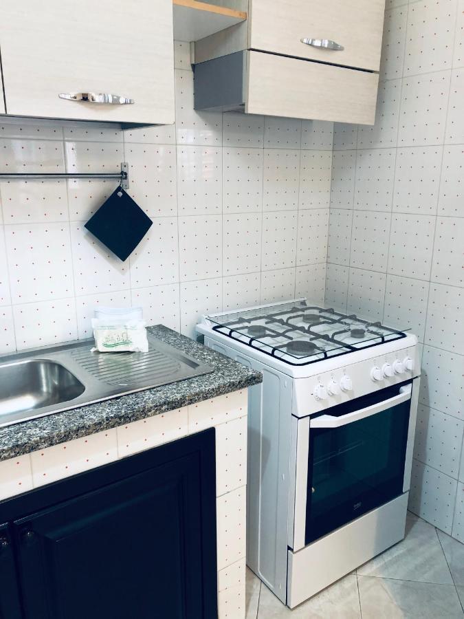 Casa Vacanze Kristel バレストラーテ エクステリア 写真